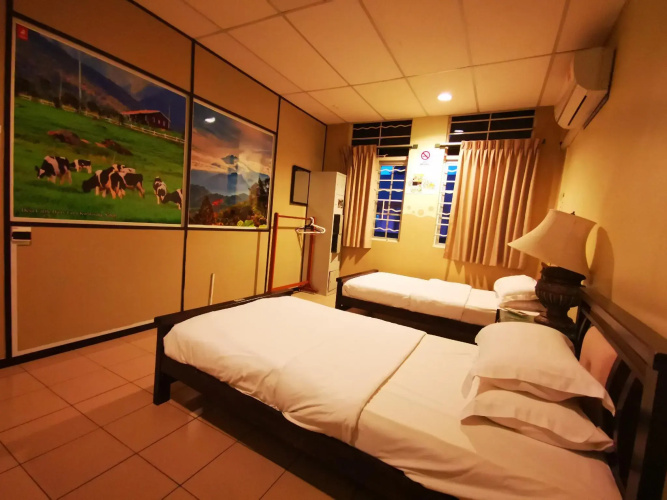 Masada Bed And Breakfast