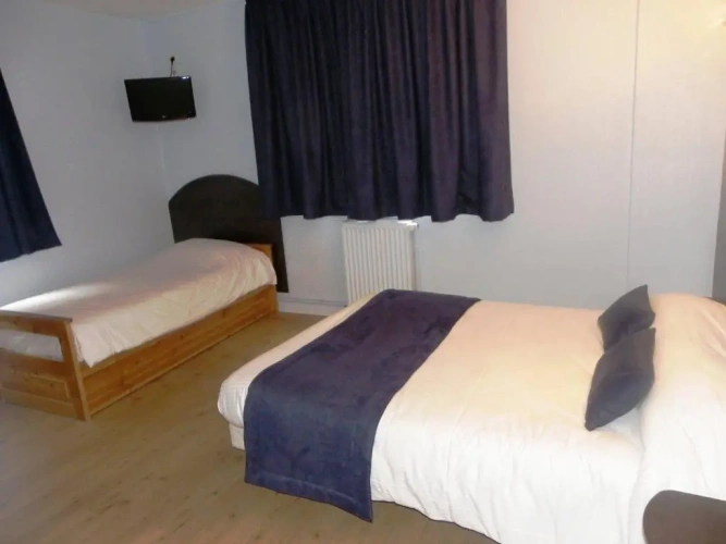 Standard Twin room with view