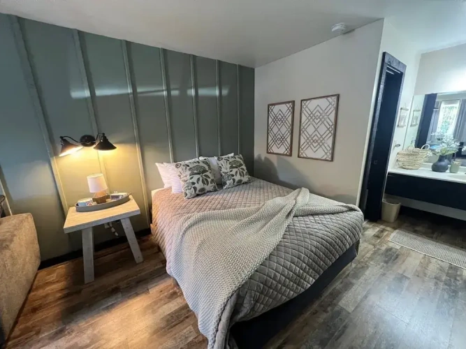 Comfort room