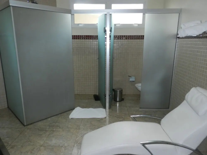 Paradise Inn Hotel e Lazer