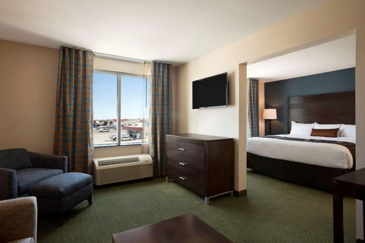 Double Suite