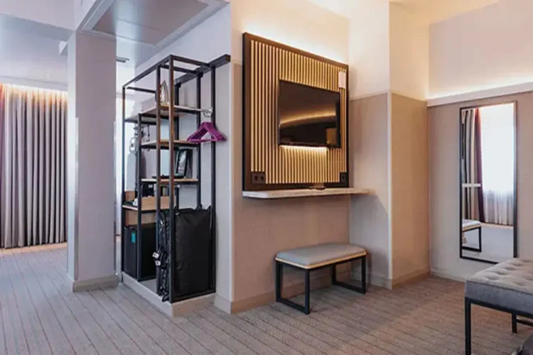 Premier Inn Koeln City Mediapark