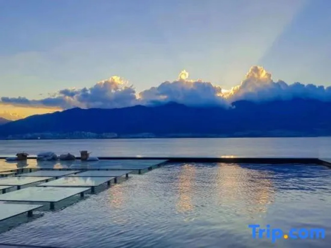 Sanjian Seaview Hotel