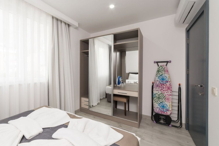 Demak Suit Homes