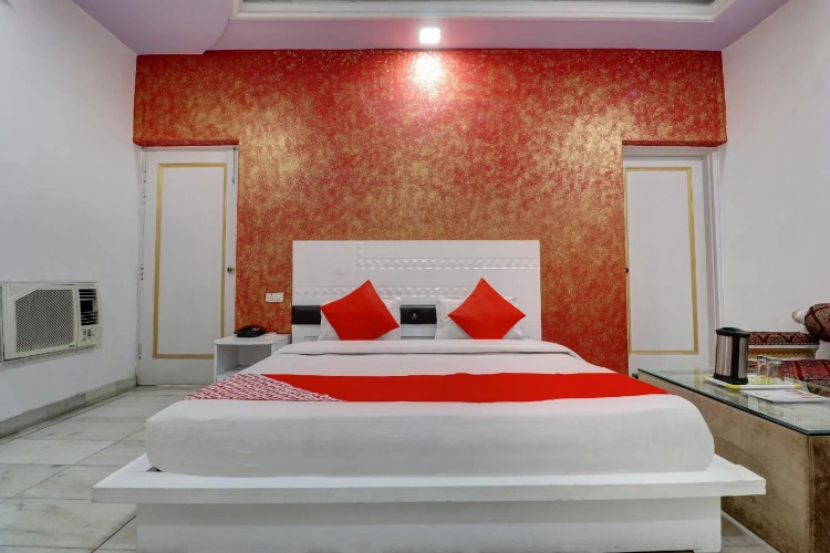 Standard Suite