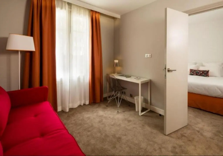 Hotel Paris Vaugirard