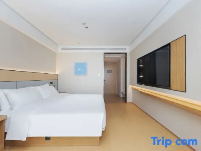 Standard Double room with view