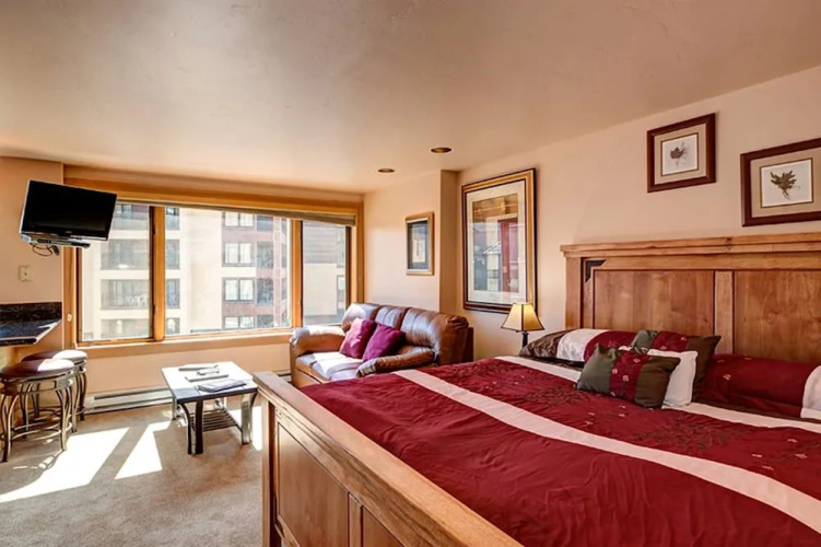Kennedy Suite Studio