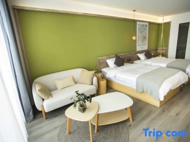 Standard Twin room with sea view