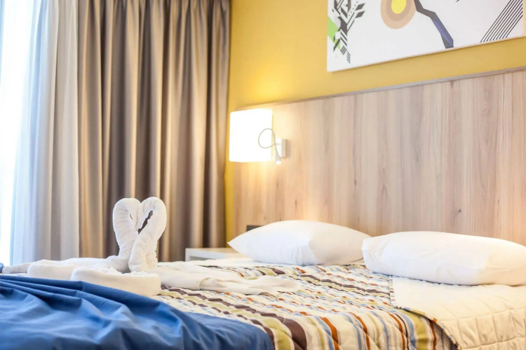 Sunny Days Hotel