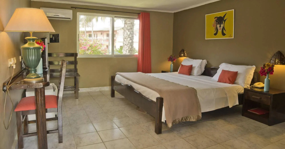 Sunset Beach Hotel