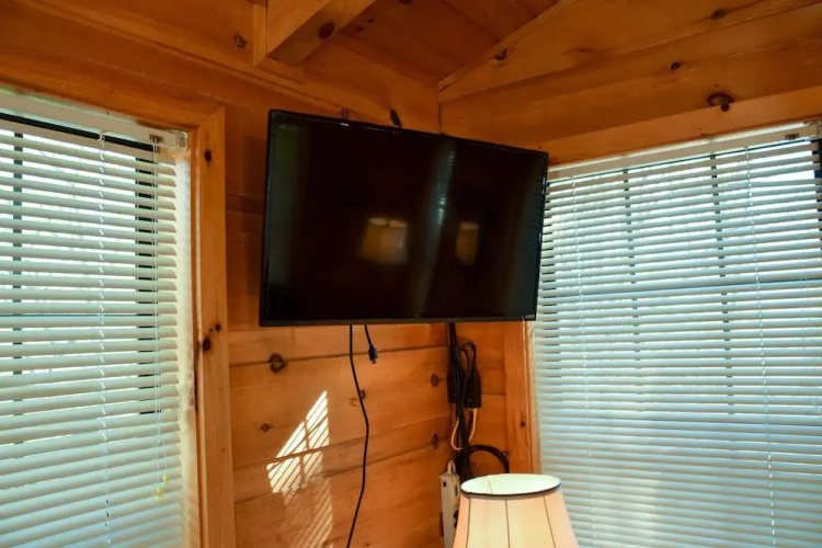 NORTHERN LITES - 1 Br Cabin