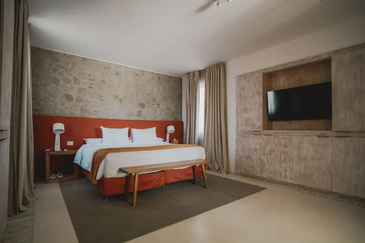 Chozos Resort