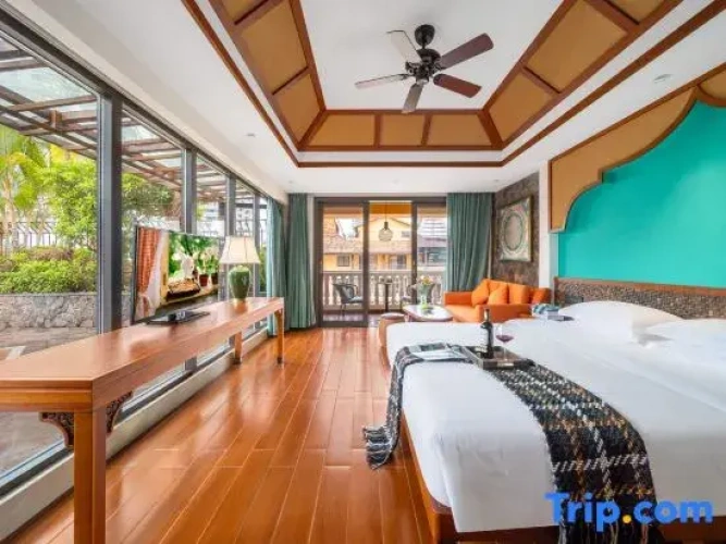 Deluxe Double room with garden view