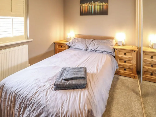 10 Mellor Way