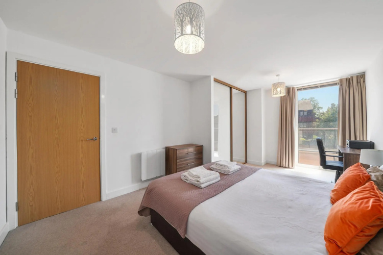 Kennet House Serviced Apartments, Reading - Apt B