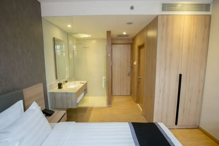 Premier Twin room