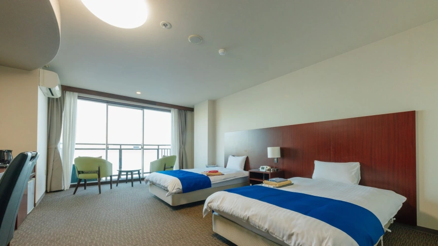 Standard Twin room with ocean view