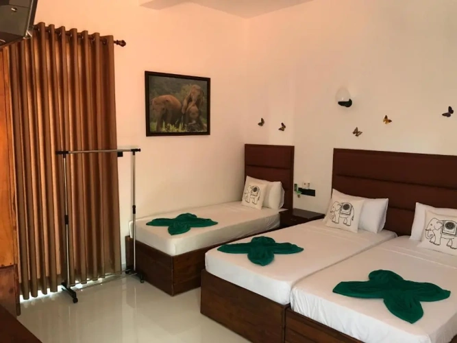 2 Bedrooms Deluxe Family room