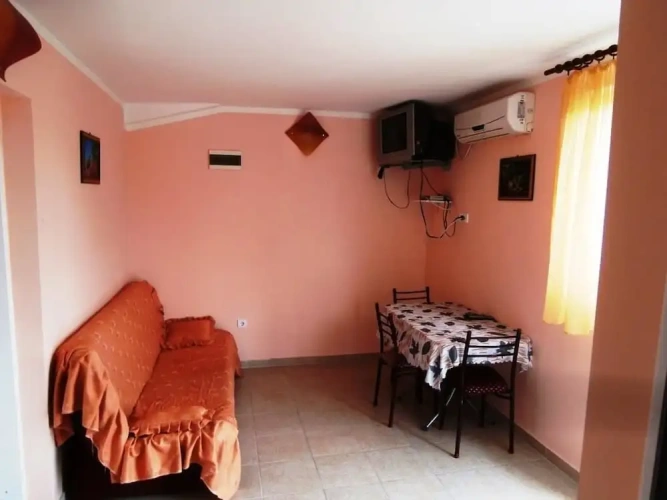 1 Bedroom Apartment with sea view