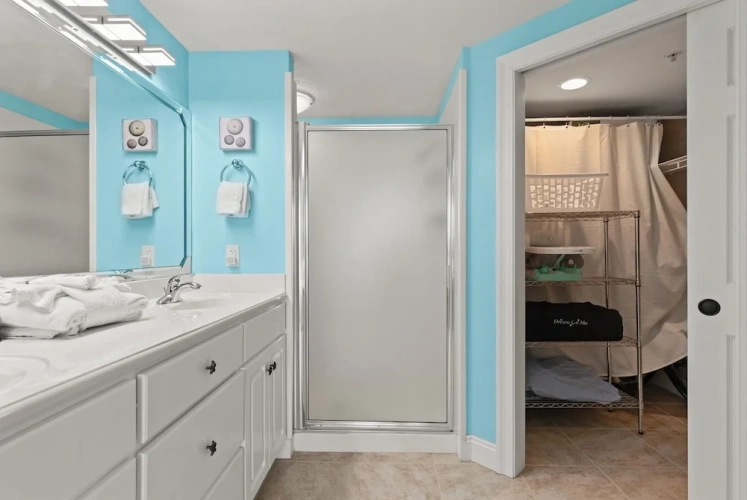Standard room with balcony