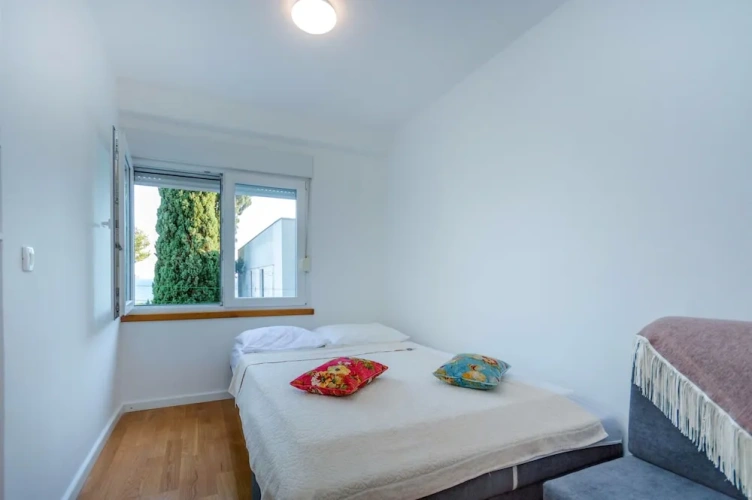 2 Bedrooms Classic Basement Apartment