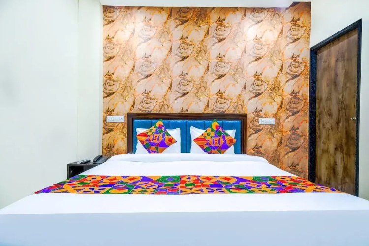 FabHotel Ritik
