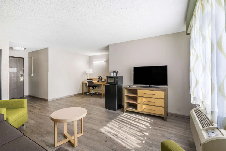 Quality Inn & Suites Delaware South