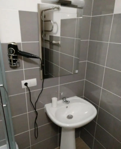 Standard Twin Studio
