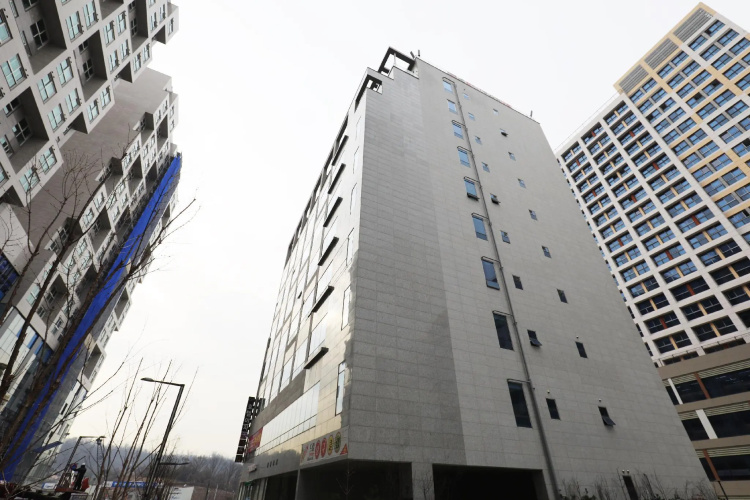 Yaja Hotel Wirye