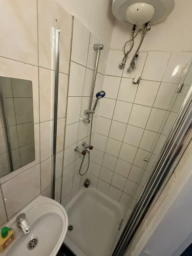 Modern 1BR Apt Close to Westbahnhof