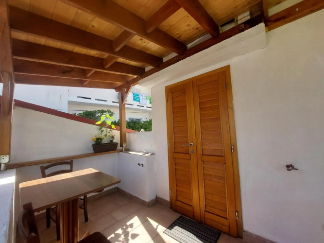 Apartments Pocrnić - 50 m from the beach