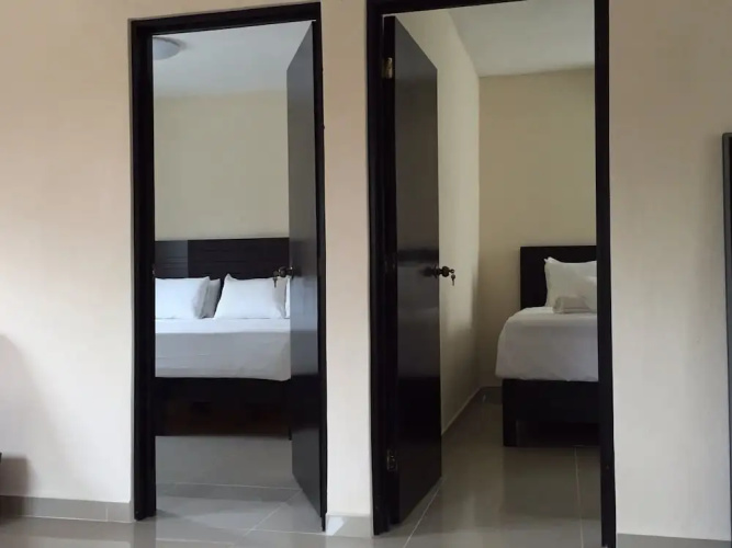 Hostel Whyz 4 You