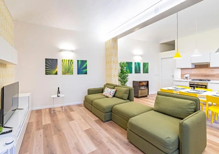 2 Bedrooms Apartment