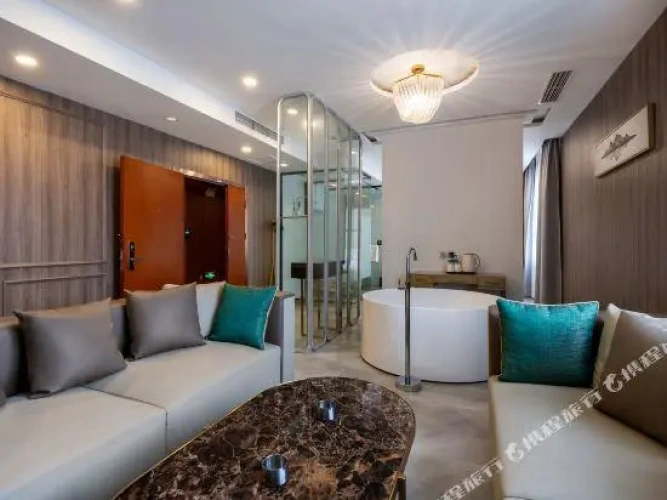 Business Double Suite