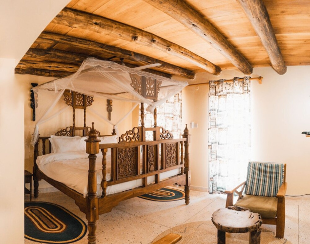 Bahari Beach Hostel