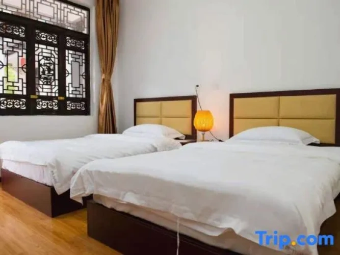 Bed in Dorm (male dorm)