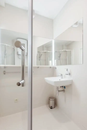 1 Bedroom Economy Double room