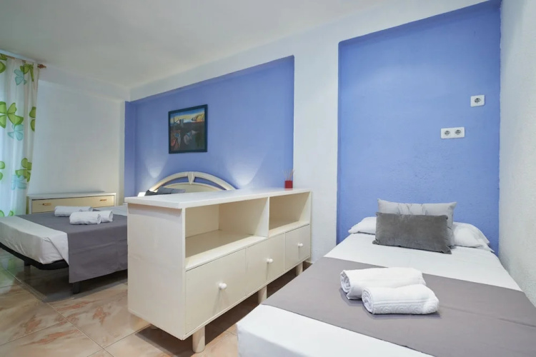 Apartamento Differentflats Acantilados