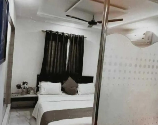 Hotel Kuber - Rajkot