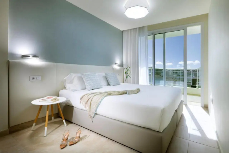 Marinell Collection Palm-Mar