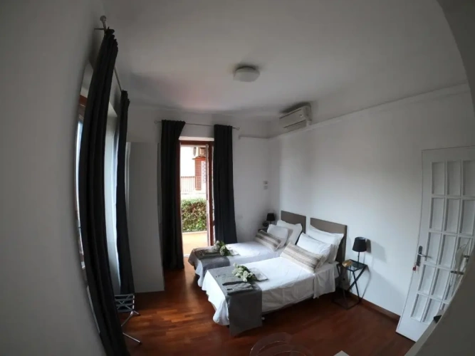 Standard Double room with city view