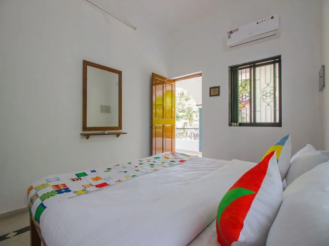 OYO 18657 Home Comfortable 2BHK Alodna