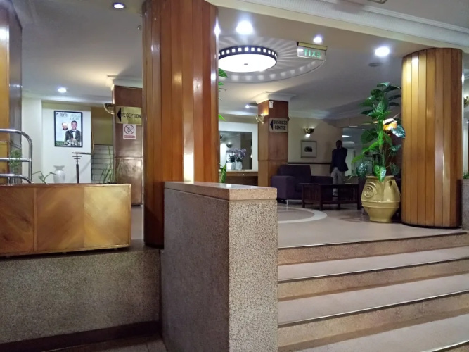 New Ambassador Hotel