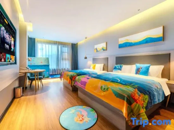 Standard Twin Family room