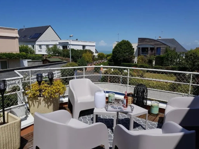 3 Bedrooms Double Apartment