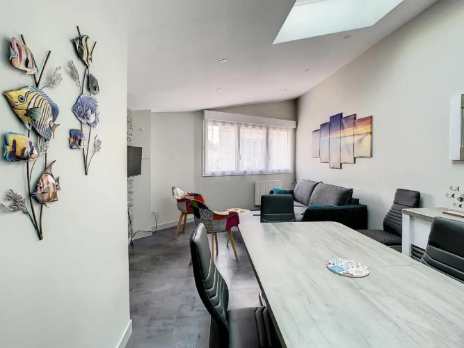 1 Bedroom Apartment