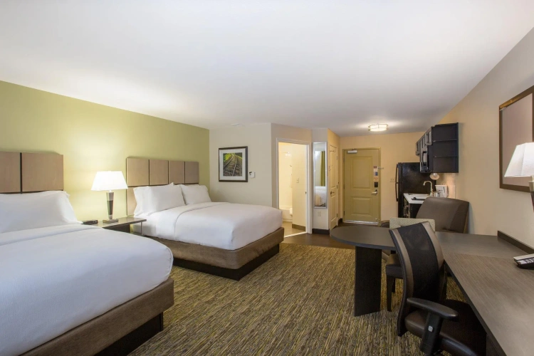 Quadruple Suite