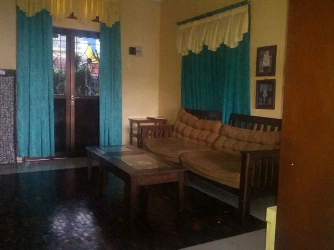 4 Bedrooms Villa