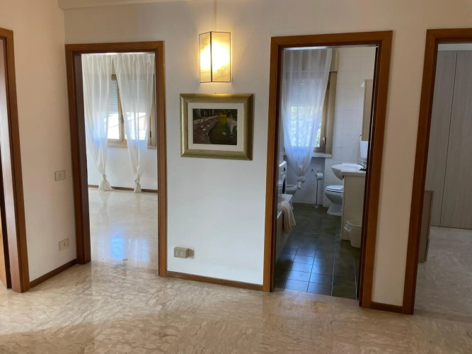 Villa Irene Apartments